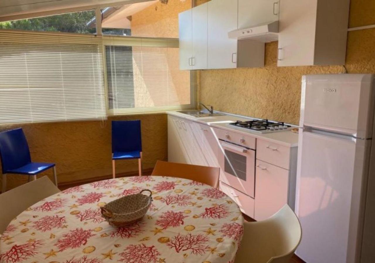 Residence Golfo Della 拉科纳 外观 照片